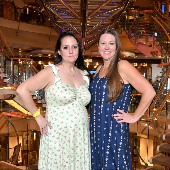 Meet your Posher, RaeAnn - Picture 4 of 7